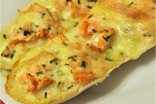Baguettes gratinées au saumon légères