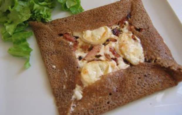 Galette bretonne au chèvre frais et lardons WW