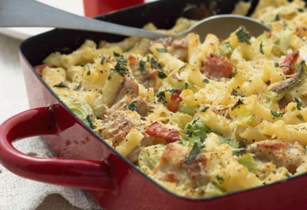gratin de pâtes au chorizo, poireaux et ricotta WW
