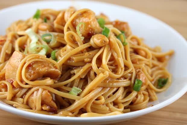 nouilles chinoises au poulet et sauce soja avec Thermomix