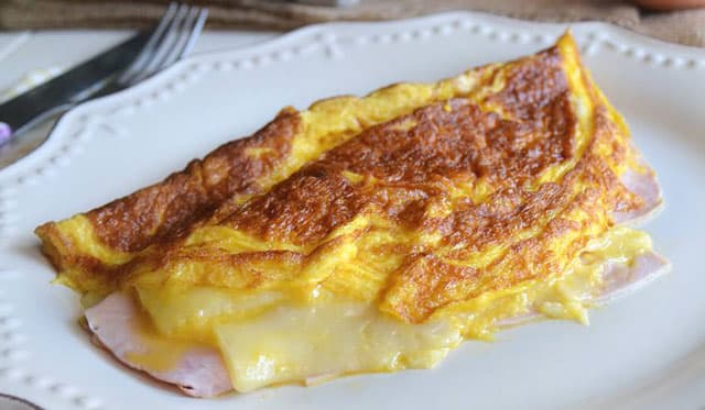 Omelette jambon-emental WW
