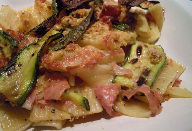 gratin de pâtes aux courgettes et jambon WW