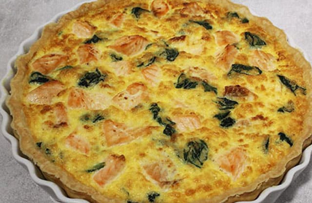 Quiche au Saumon Frais et Épinards WW