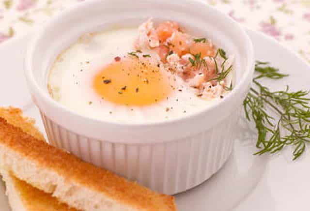 Oeufs Cocotte au Saumon et au Boursin WW