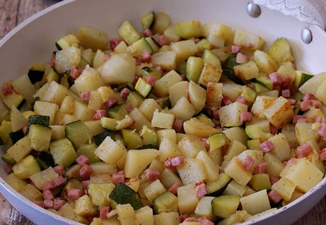 poêlée de pommes de terre et courgettes au jambon WW
