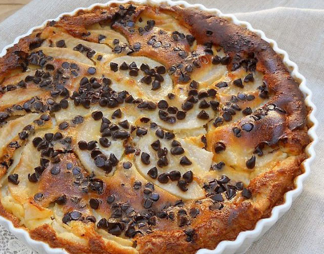 Clafoutis Léger aux Poires et Chocolat WW