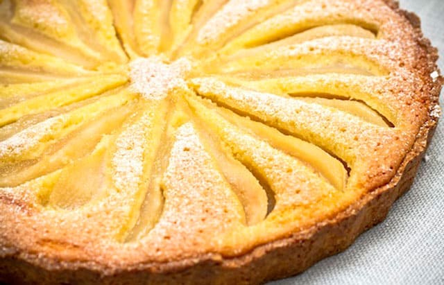 tarte à la frangipane et aux poires au thermomix