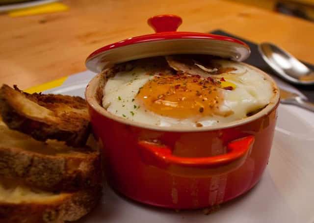 œuf cocotte aux échalotes et au saumon WW