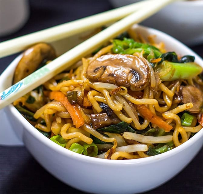 Nouilles chinoises au poulet au Thermomix