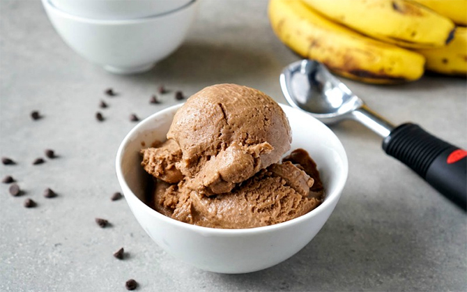 Glace à la banane et au chocolat