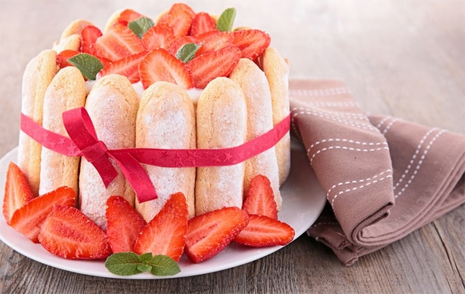 charlotte aux fraises