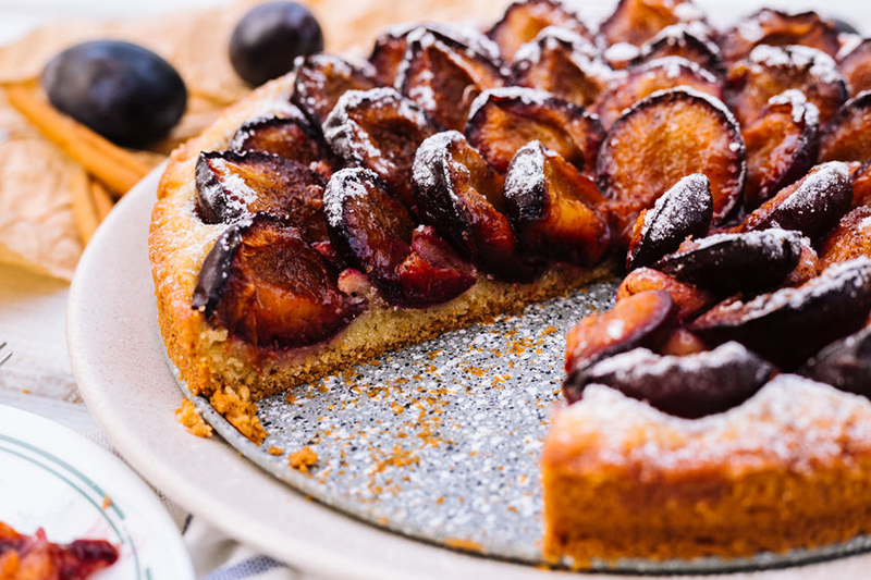 Tarte briochée aux prunes