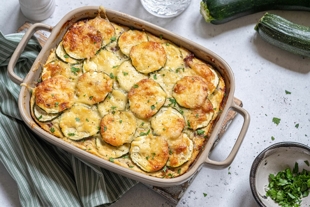 Pommes de terre et courgettes gratinées
