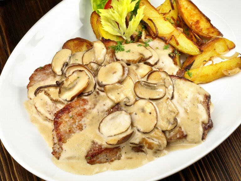 Escalopes de veau à la sauce champignons au Thermomix