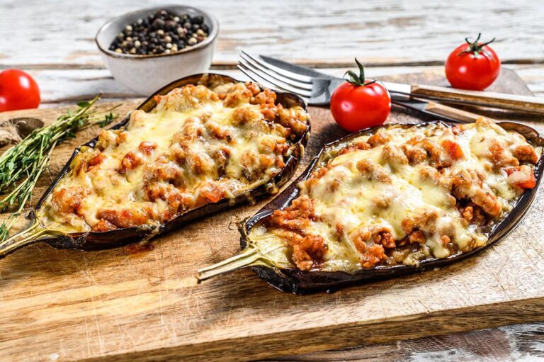 Aubergines farcies : un plat léger et super bon