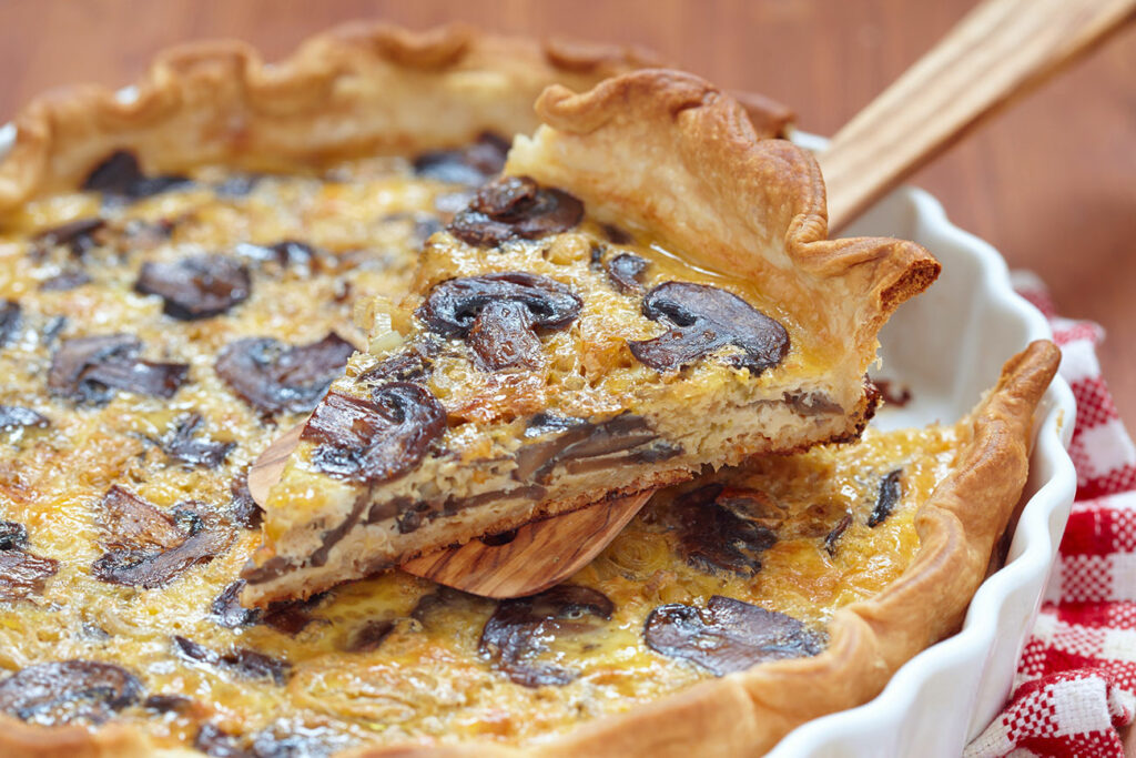 Quiche au roquefort et aux champignons,
