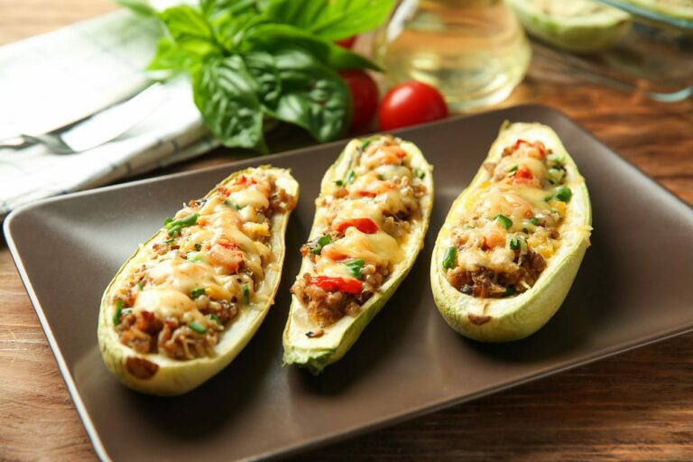 Courgettes Farcies à la Viande Hachée